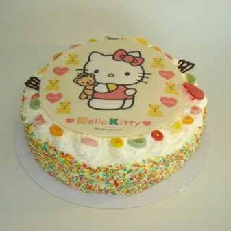 Hello Kitty slagroomtaart